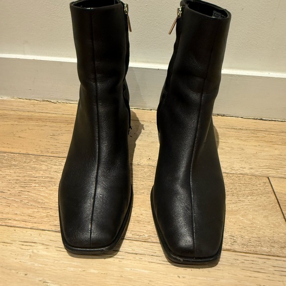 Kenneth Cole Square Toe Black Ankle Boots - Picture 4 of 13